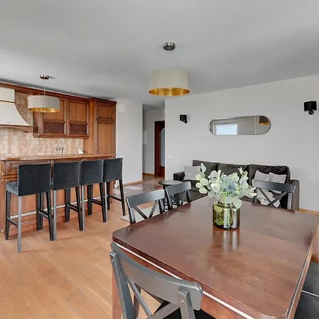 Floor Z Widokiem Na Morze By Downtown * Gdańsk