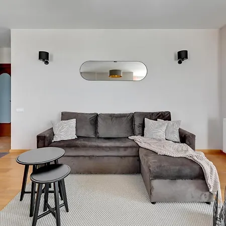 Floor Z Widokiem Na Morze By Downtown Apartment